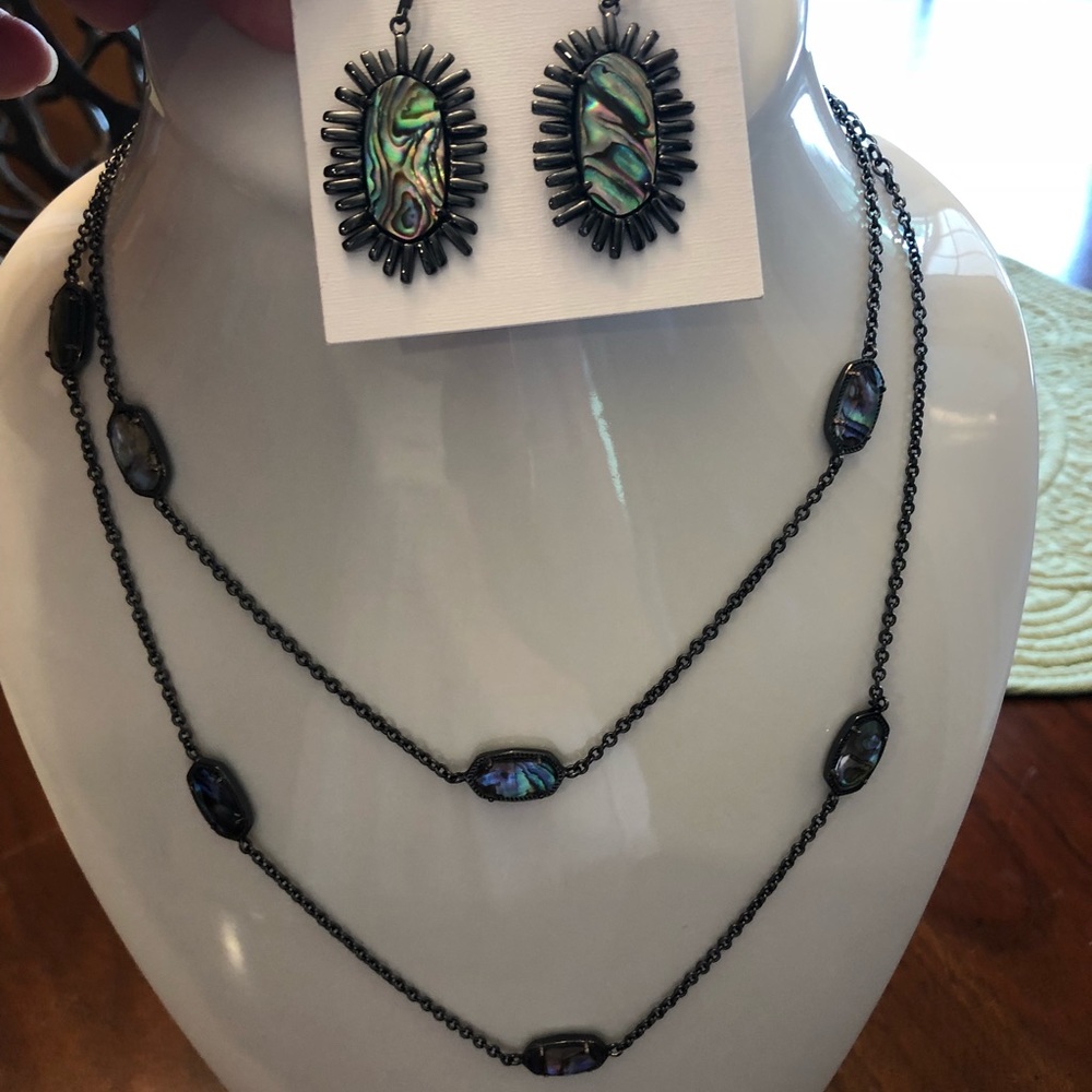 Kendra Scott kellie and Mirahas